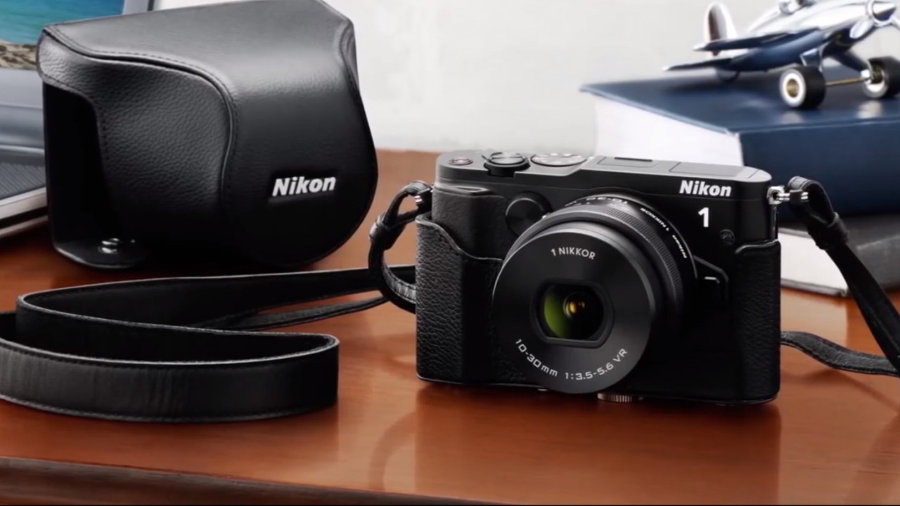 Nikon reportedly has two mirrorless cameras on the way this year and it’s about darn time