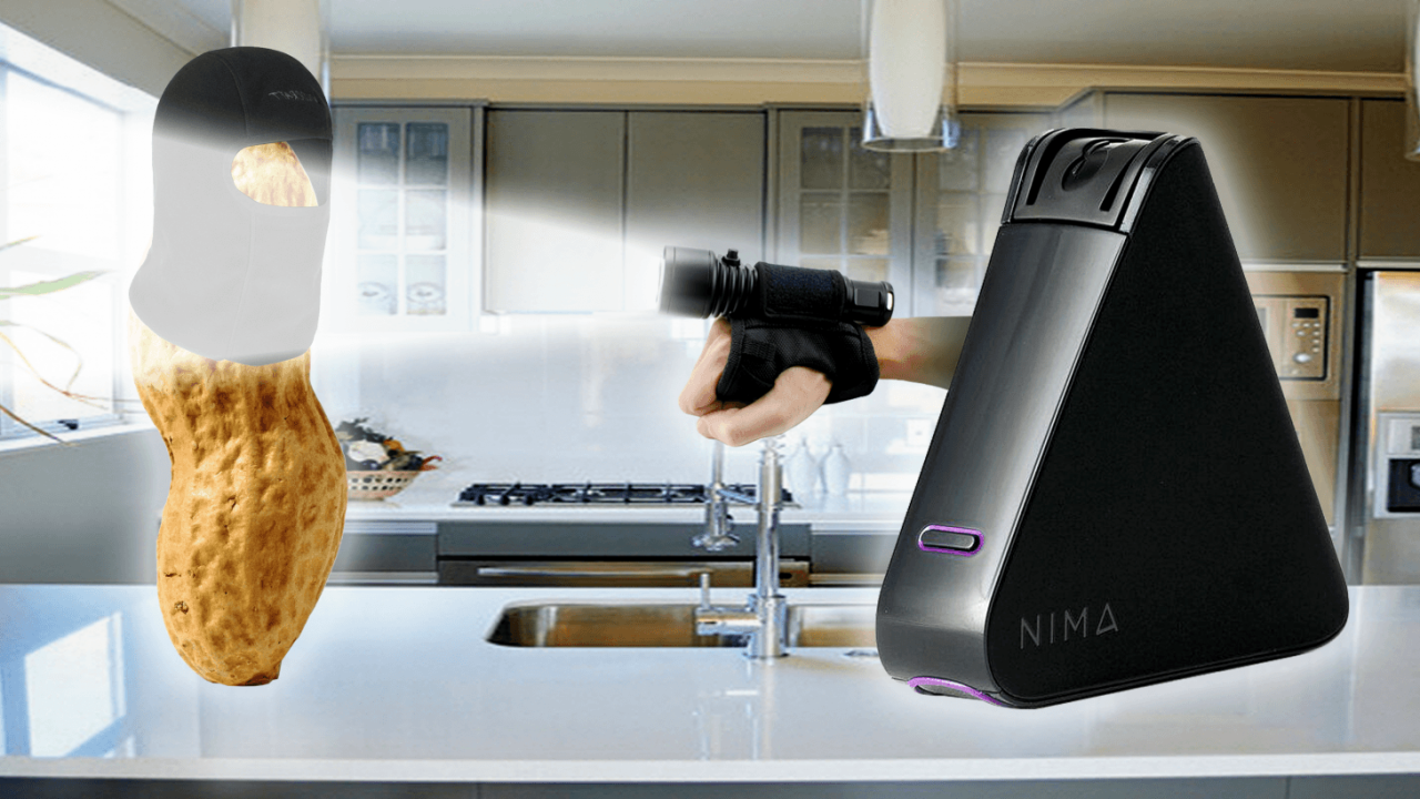 The portable Nima Peanut Sensor stops nuts getting in your mouth