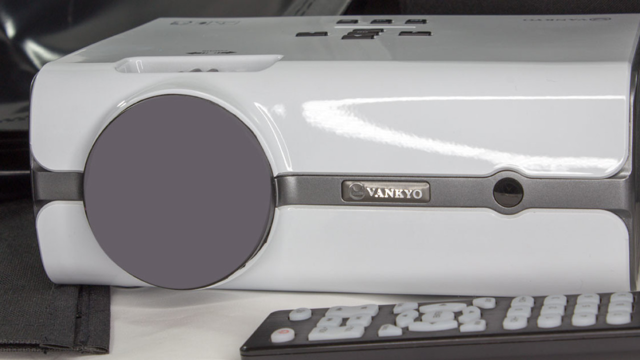 Vankyo’s Leisure 410 LED projector is bright, brilliant, and budget-friendly