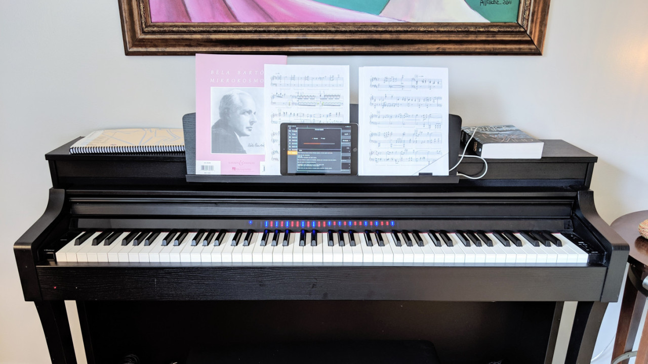 Yamaha’s CSP-170 makes learning piano easy with LED lights and one clever app