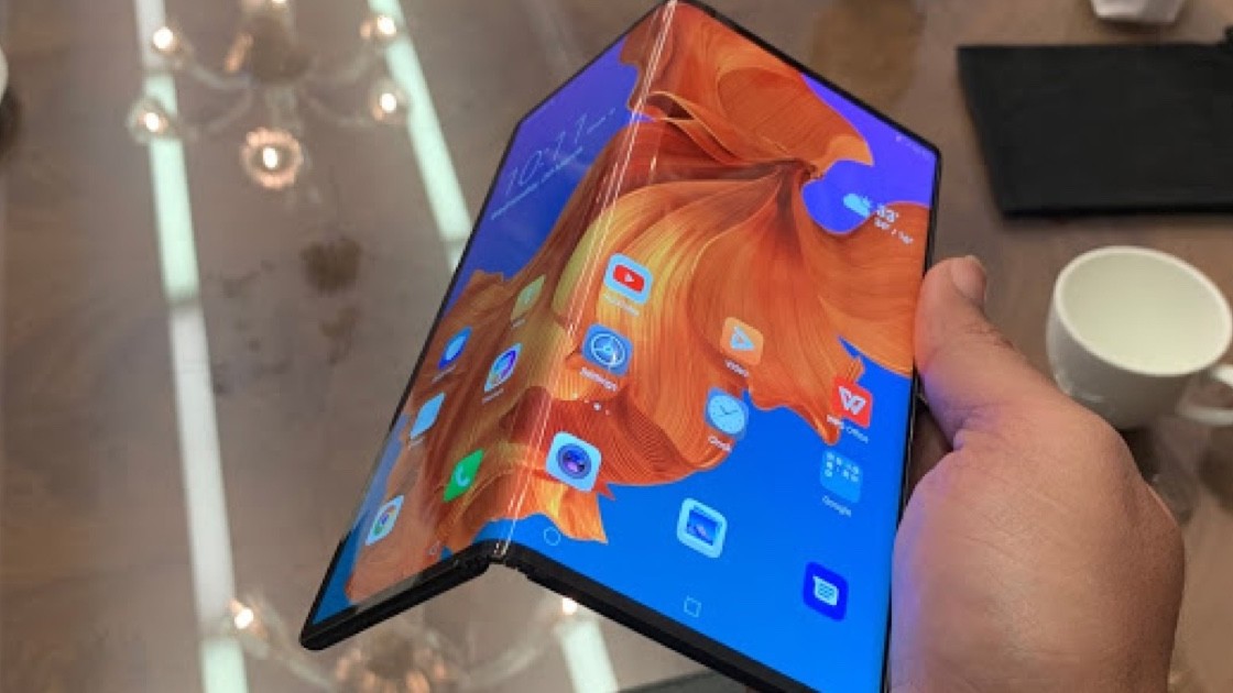 I wanted to fold Huawei’s foldable phone but they wouldn’t let me