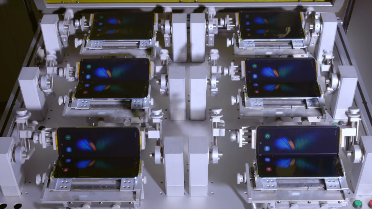 Here’s a 34-second video of Samsung folding the Galaxy Fold over and over again