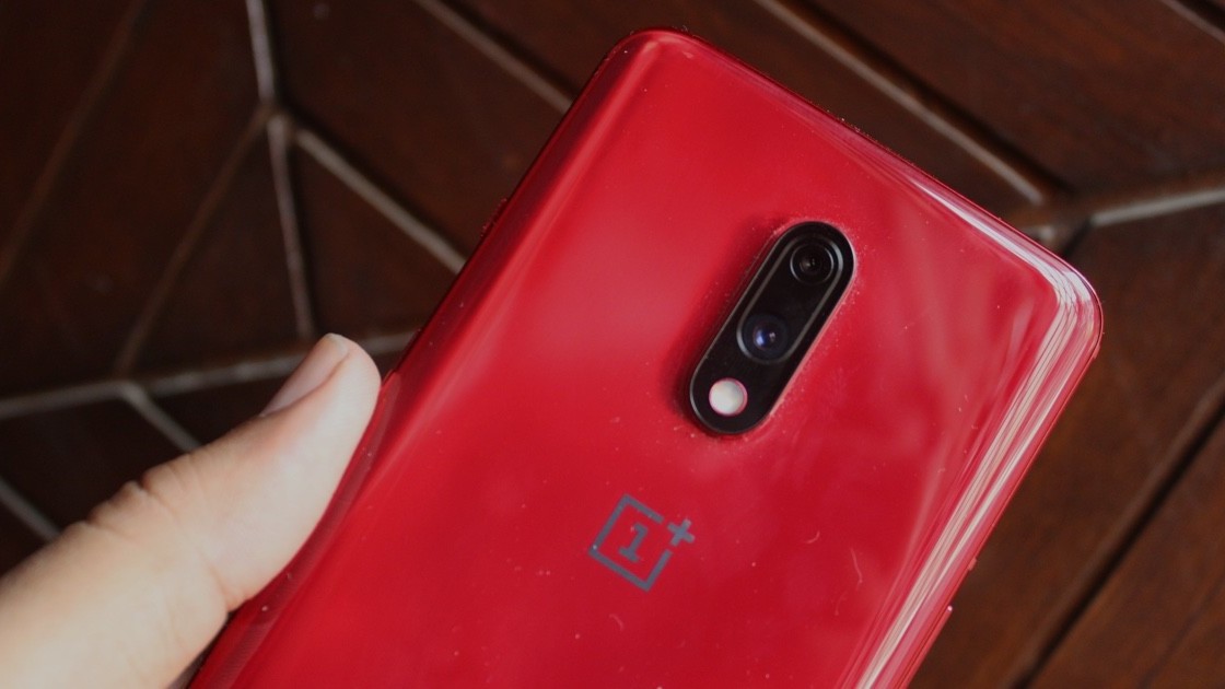 First impressions: The OnePlus 7 is a ‘flagship’ for people who can resist the Pro