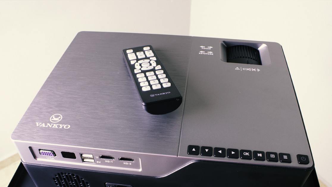 Review: Vankyo’s V600 is an inexpensive 1080p projector you can use in broad daylight