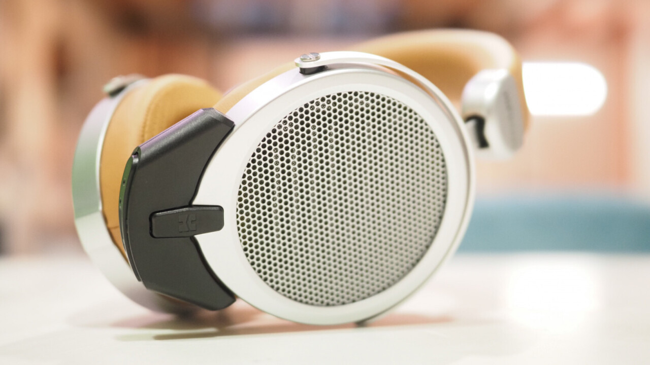 Review: The Hifiman Deva are premium $300 headphones that happen to come with Bluetooth