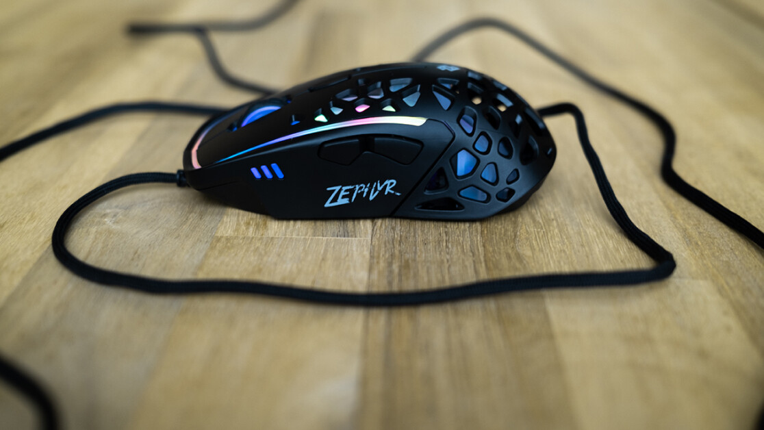 48 hours with Zephyr, the anti-sweaty-hands gaming mouse