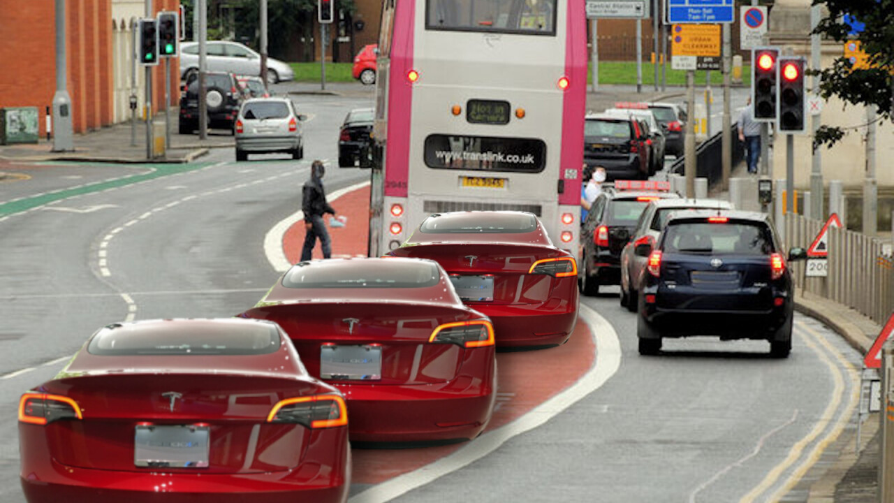 Electric vehicles can now use bus lanes in the UK — and cyclists aren’t happy