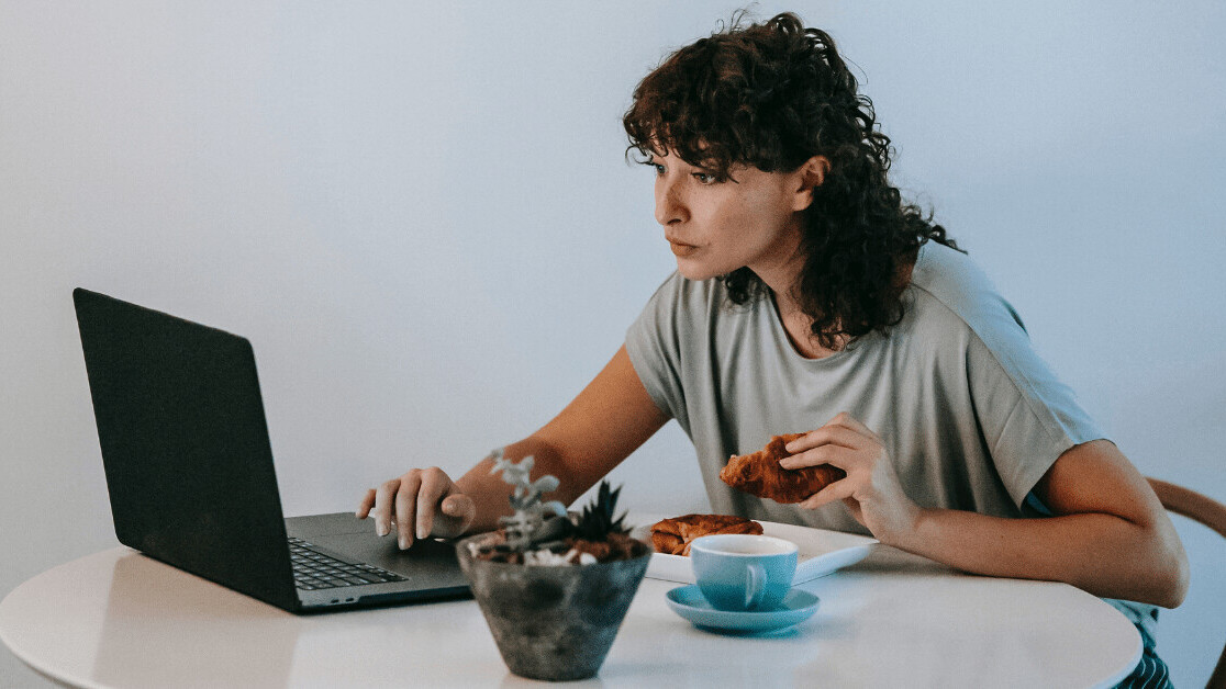 Microsoft is adding AI-powered text predictions to Word