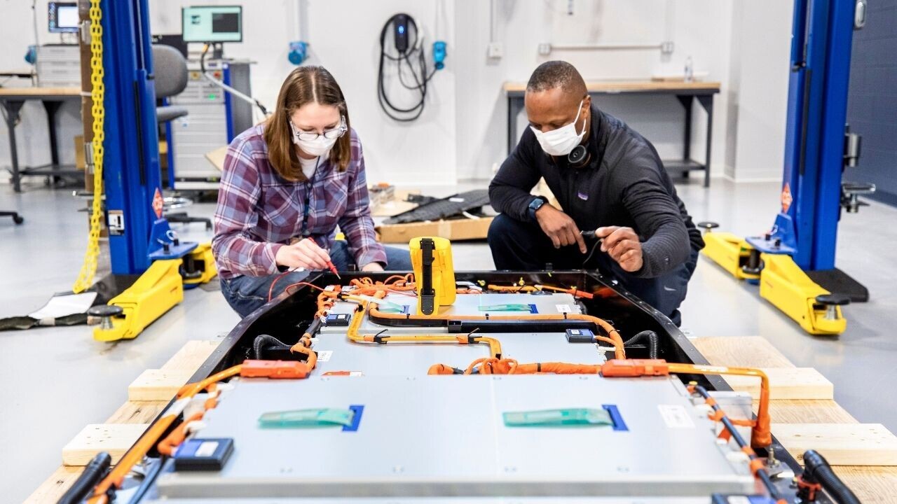 Ford bets $100M on breakthrough battery tech with new research center