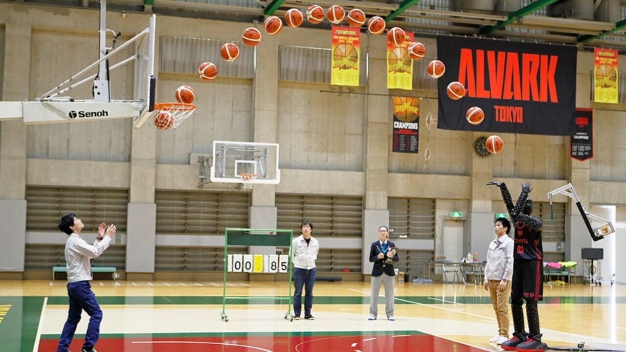 Watch a basketball robot show NBA stars how to shoot