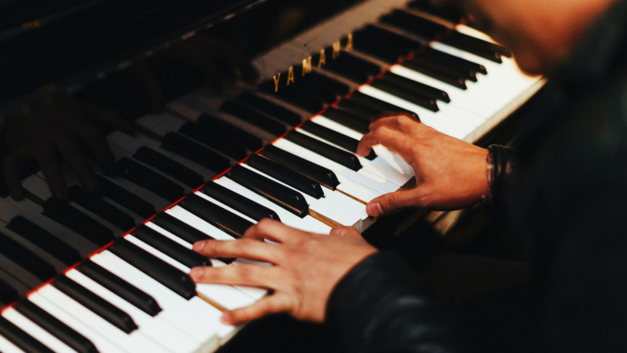 Learn to play the piano at your own pace with no prior experience for only $20