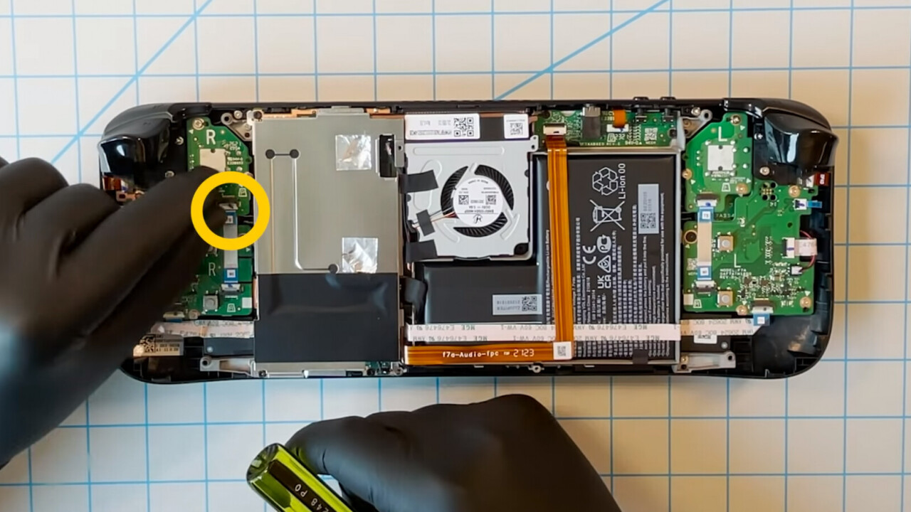 Valve's Steam Deck teardown is a breath of fresh air for the right to repair