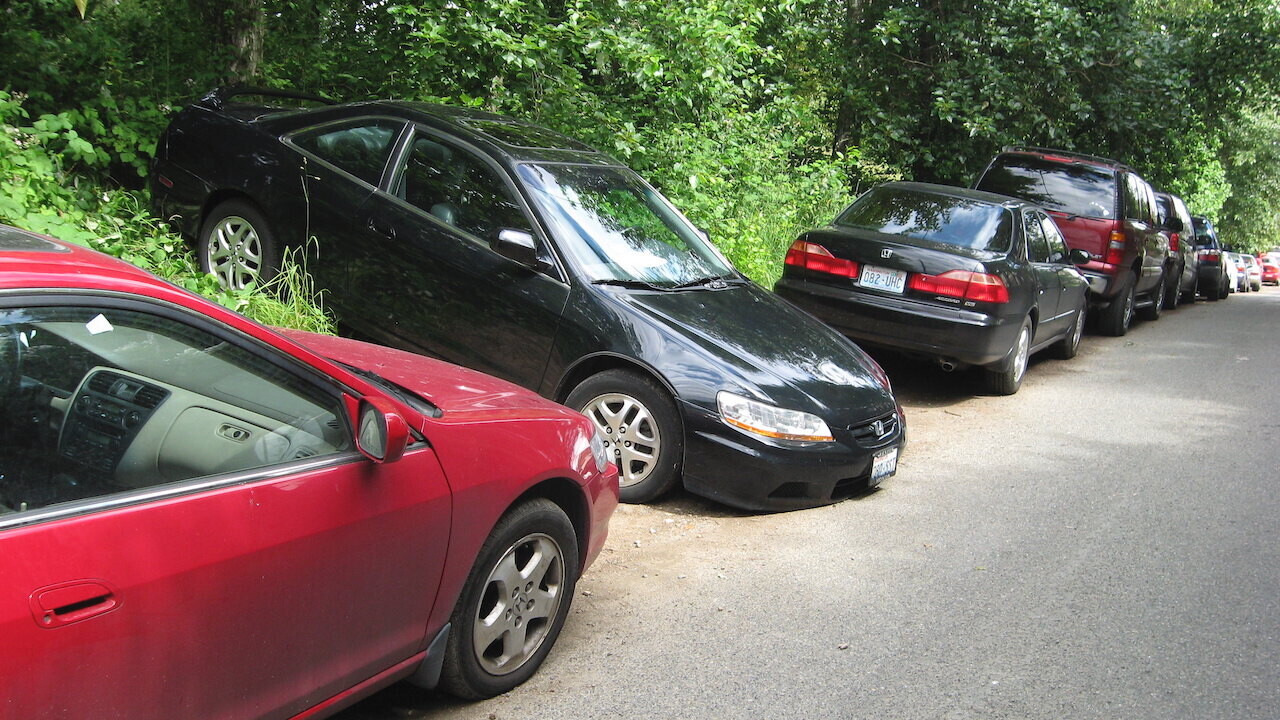 What’s the best way to parallel park your car? Engineers did the math