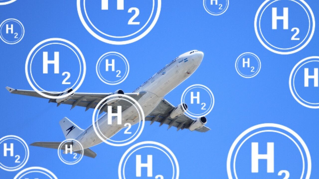 UK bets on green hydrogen for zero-carbon commercial aviation