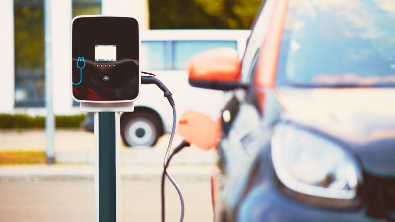 New discovery could lead to faster-charging and longer-range EVs