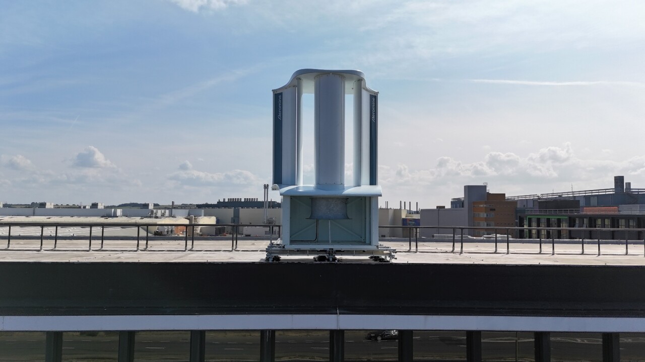 BMW installs ‘motionless’ wind energy device at Mini factory