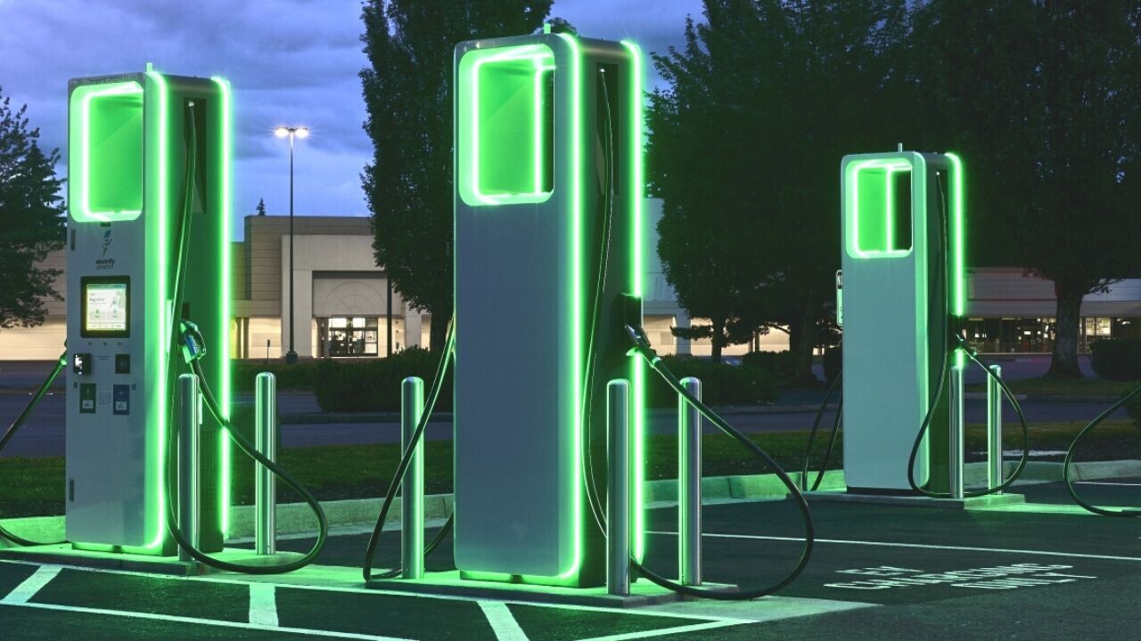 Charging Station Electric Vehicle Williamsburg Inn