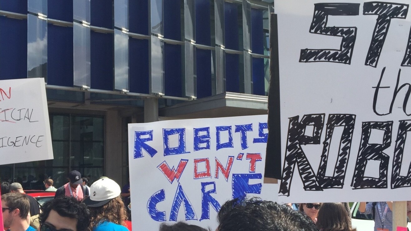 Lies, damned lies and robots at SXSW