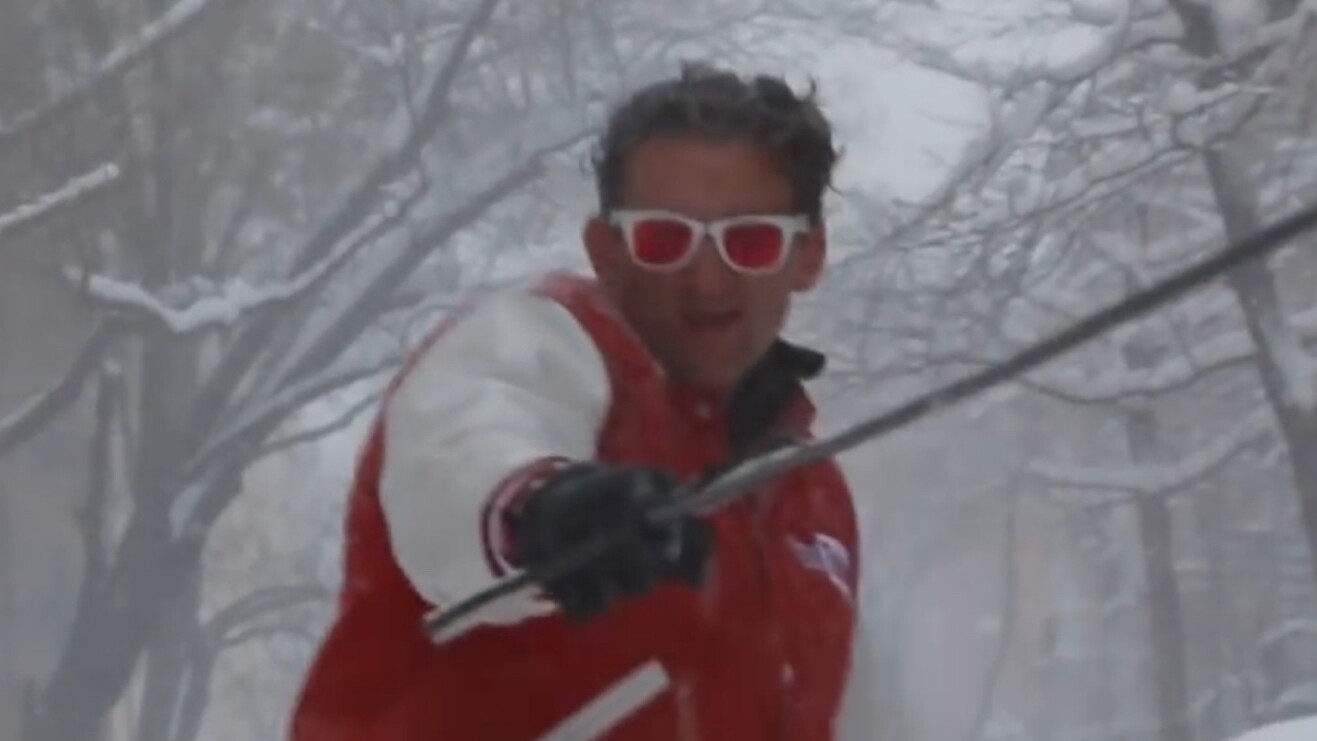 Casey Neistat snowboards with the NYPD and goes viral… again