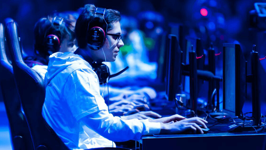 Hitting the gym makes esports athletes more successful