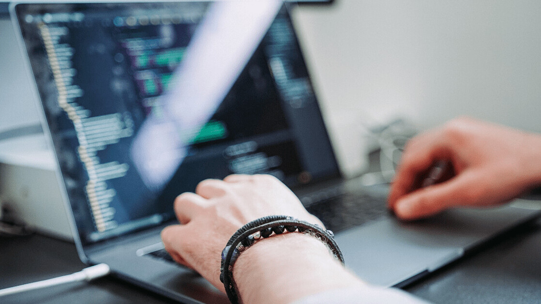 Tech can’t keep up with Moore’s Law forever, so software devs must prepare