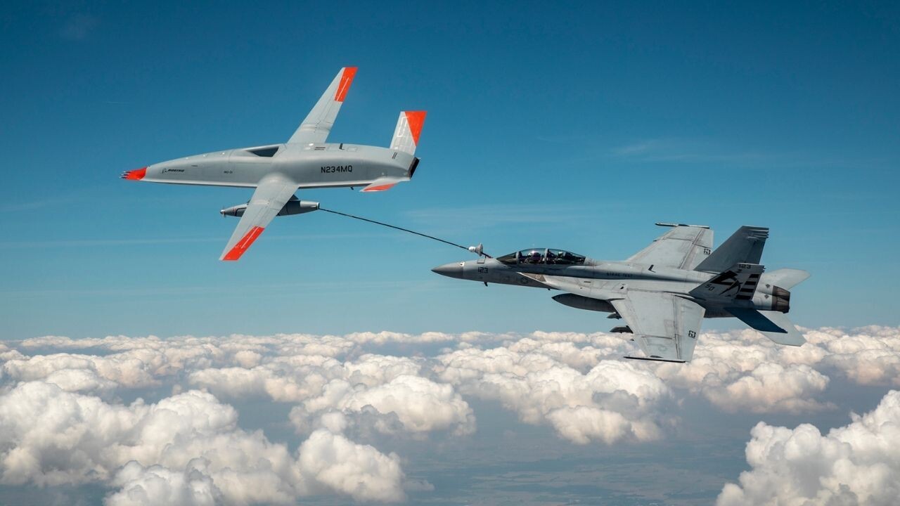 Watch a drone refuel another aircraft in mid-air for the first time
