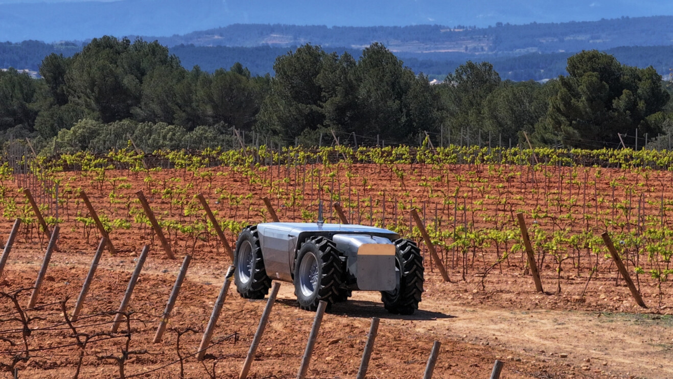 Exclusive: New autonomous tractor can shift from farming to warfare