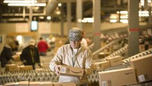 Amazon Drops Illinois Affiliates To Avoid Web Tax Featured Image