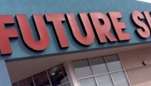 Future Shop to offer $5 coupons for your scratched-up DVDs Featured Image