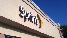 Sprint sees “best ever” iPhone sales in Q4, shifts 2.2 million units; LTE handset sales pass 4 million Featured Image