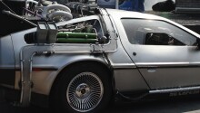 Great Scott! Foursquare’s time machine visualizes your past check-ins and predicts where you’ll go next Featured Image