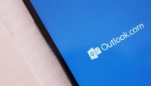 Outlook.com for Android gets full offline access and server search Featured Image