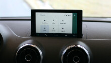 Android Auto now lets you safely talk on Facebook Messenger while driving Featured Image