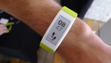 Sony’s SmartBand Talk fitness tracker has a curved e-ink display and built-in mic for taking calls Featured Image