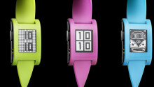 Pebble launches limited edition neon green, blue and pink smartwatches Featured Image
