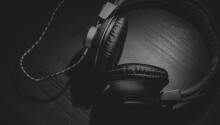 How to craft the perfect playlist for productivity Featured Image