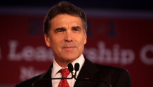 Former Texas Governor Rick Perry fell for an old-school Instagram hoax Featured Image