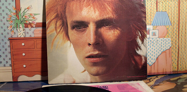 David Bowie’s 2002 predictions about the future of music were pretty close