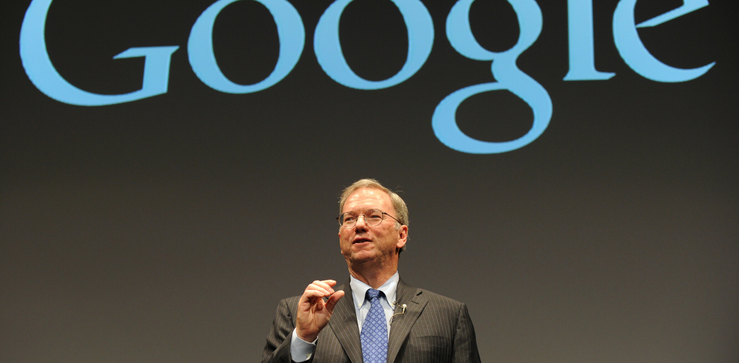 Google’s Eric Schmidt urges China to adopt an open Internet to tackle future growth problems