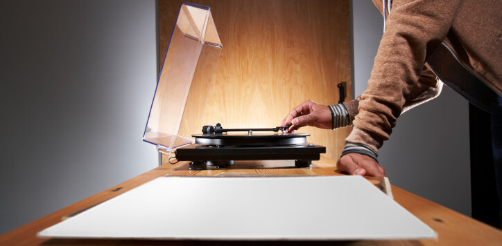 Songza passes 1M registered users and 160M streams in Canada, partners with Justin Bieber