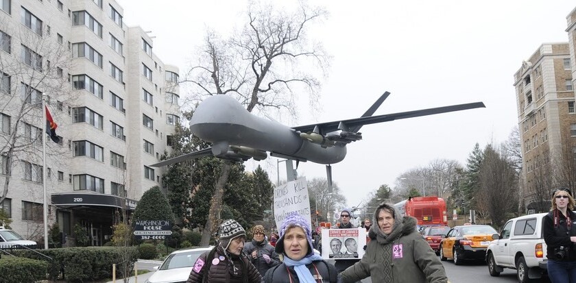 Google’s Eric Schmidt calls for civilian drone regulation