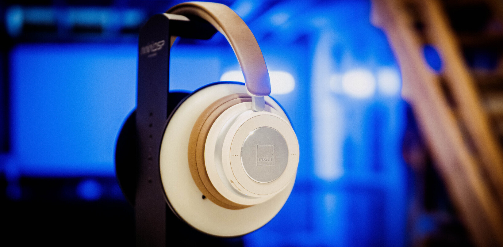 Review: Dali’s IO-6 are a new contender for best noise-canceling headphones