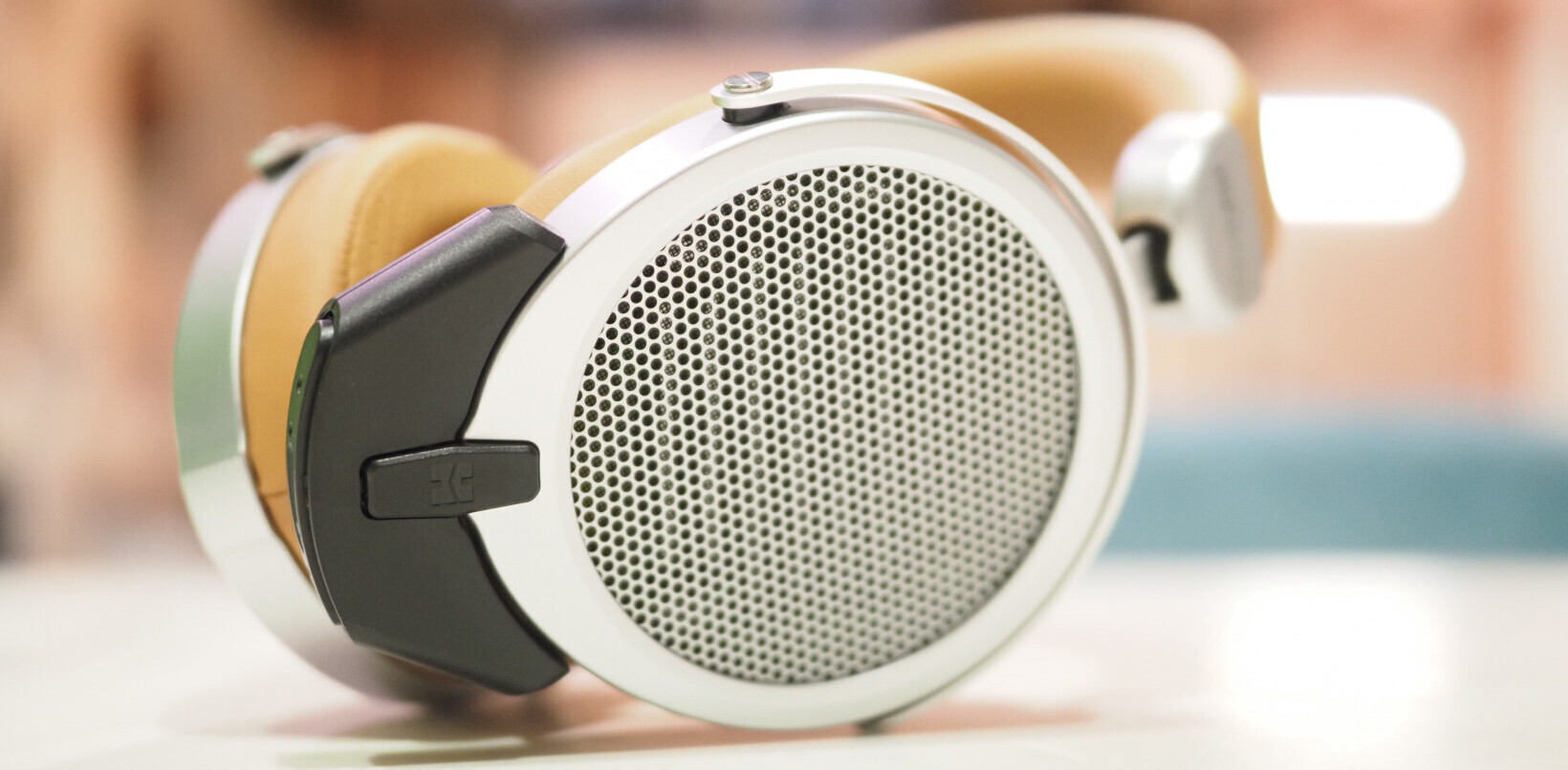 Review: The Hifiman Deva are premium $300 headphones that happen to come with Bluetooth