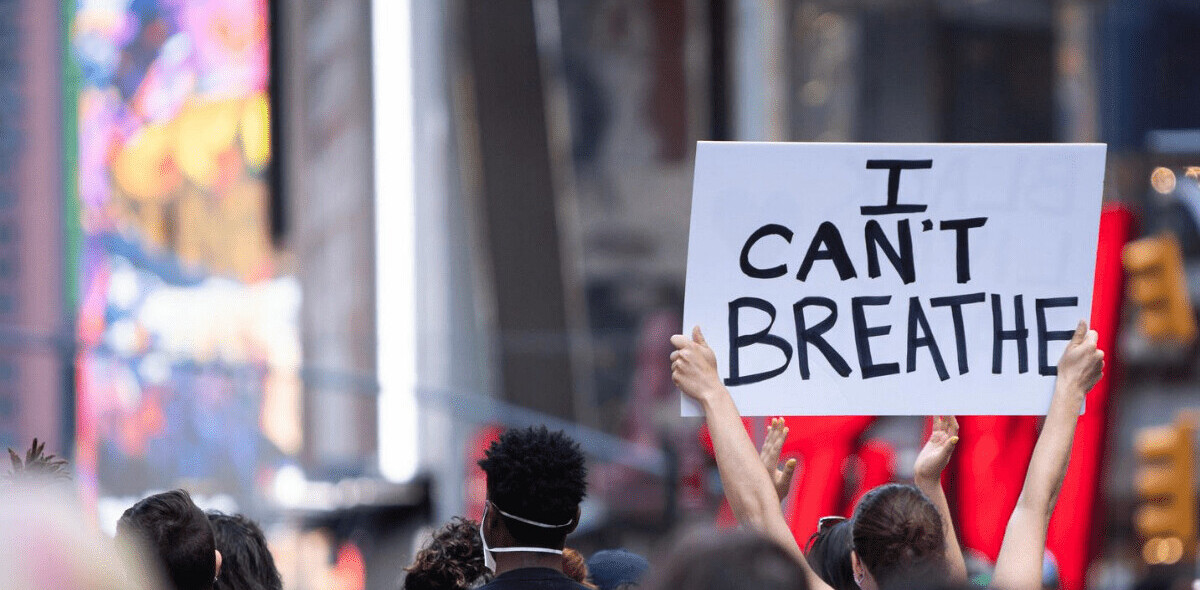 This AI uses emoji to protect BLM protestors from facial recognition