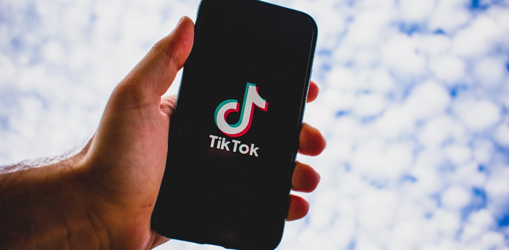 TikTok pulls its app from Hong Kong’s Play Store and App Store