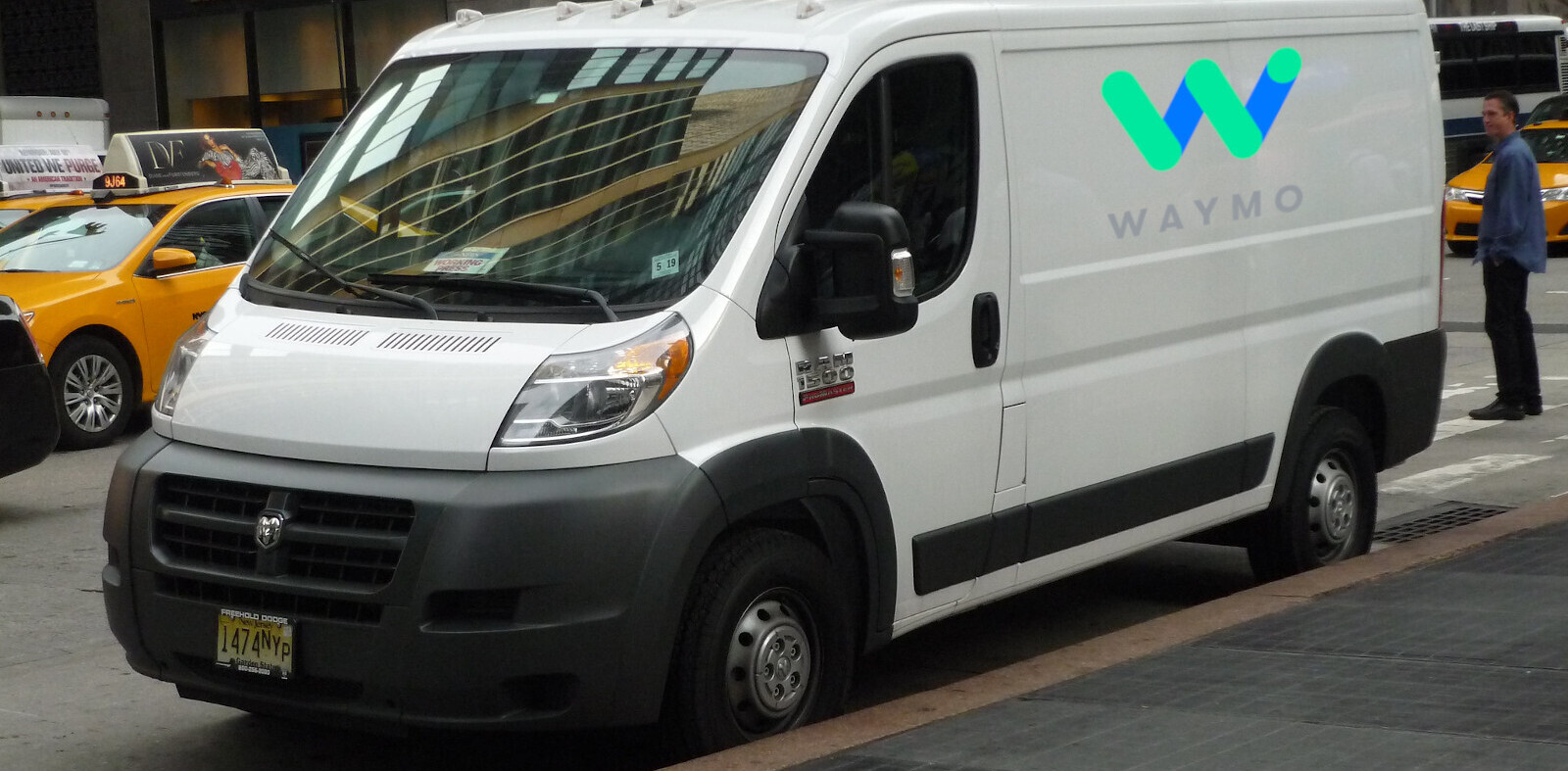 Waymo is cramming its autonomous vehicle tech in Fiat Chrysler’s cargo vans