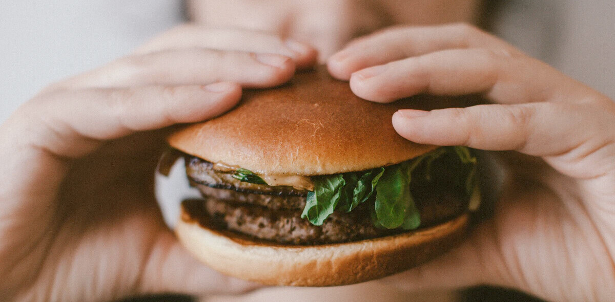 Here’s why you’ve got cravings even though you’re not hungry