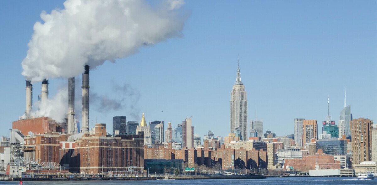 Engineers have built machines to scrub CO2 from the air – and it could halt climate change