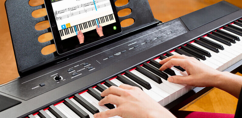 Skoove can turn 2022 into the year you learned to play the piano