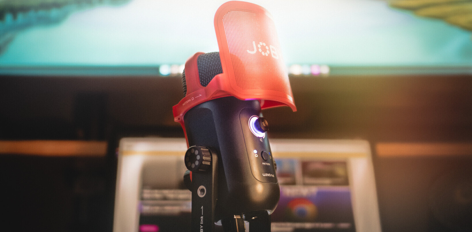 Want to start a podcast? Joby’s Wavo Pod could be the microphone for you